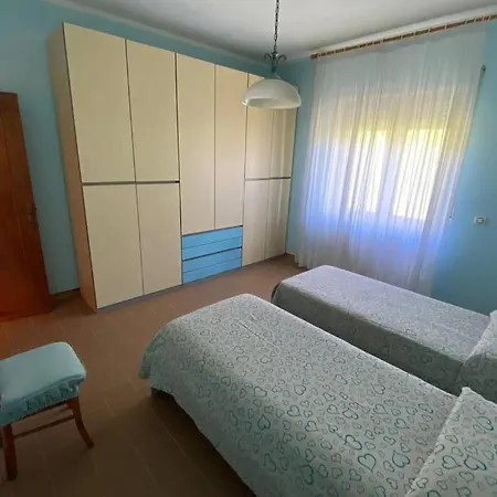 Appartamento Ampio appartamento a 15 min dal mare e 10 da Olbia