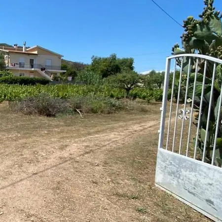 Ampio appartamento a 15 min dal mare e 10 da Olbia *