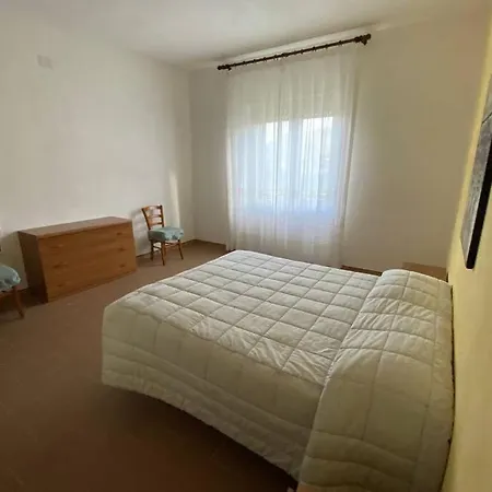 Appartamento Ampio appartamento a 15 min dal mare e 10 da Olbia Biaxi